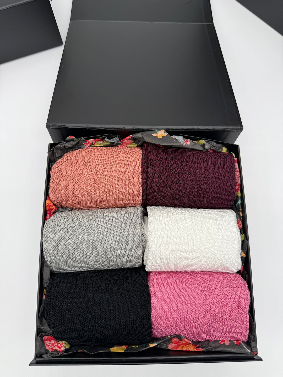 Sockery - 6 Pack solid Jacquard